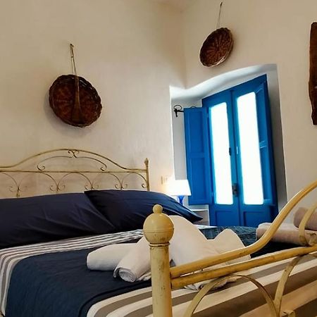 דירות טרמולי La Casa Sotto L'Arco מראה חיצוני תמונה