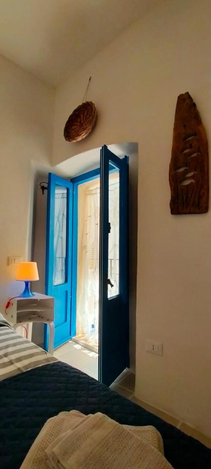 דירות טרמולי La Casa Sotto L'Arco מראה חיצוני תמונה